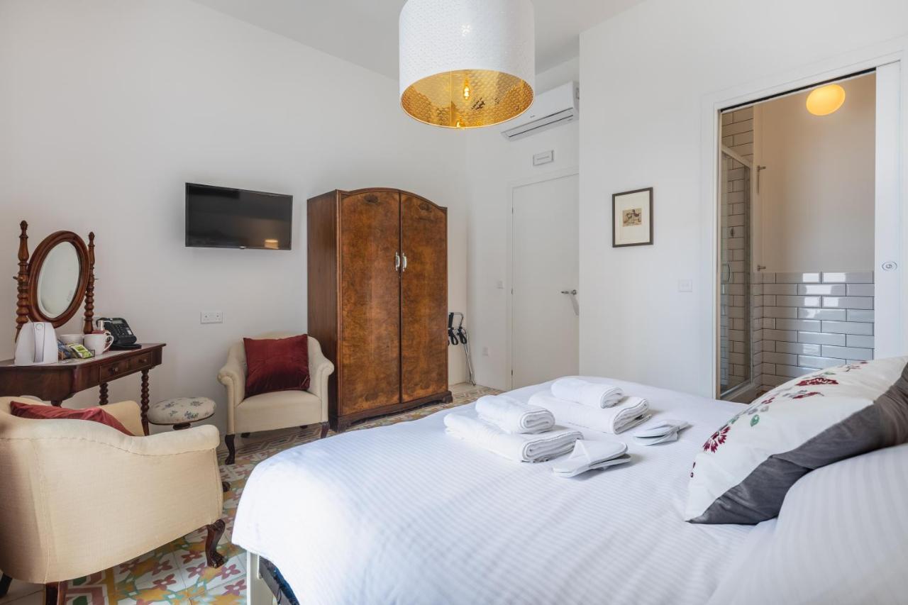 Mosta Dome B&B Bagian luar foto