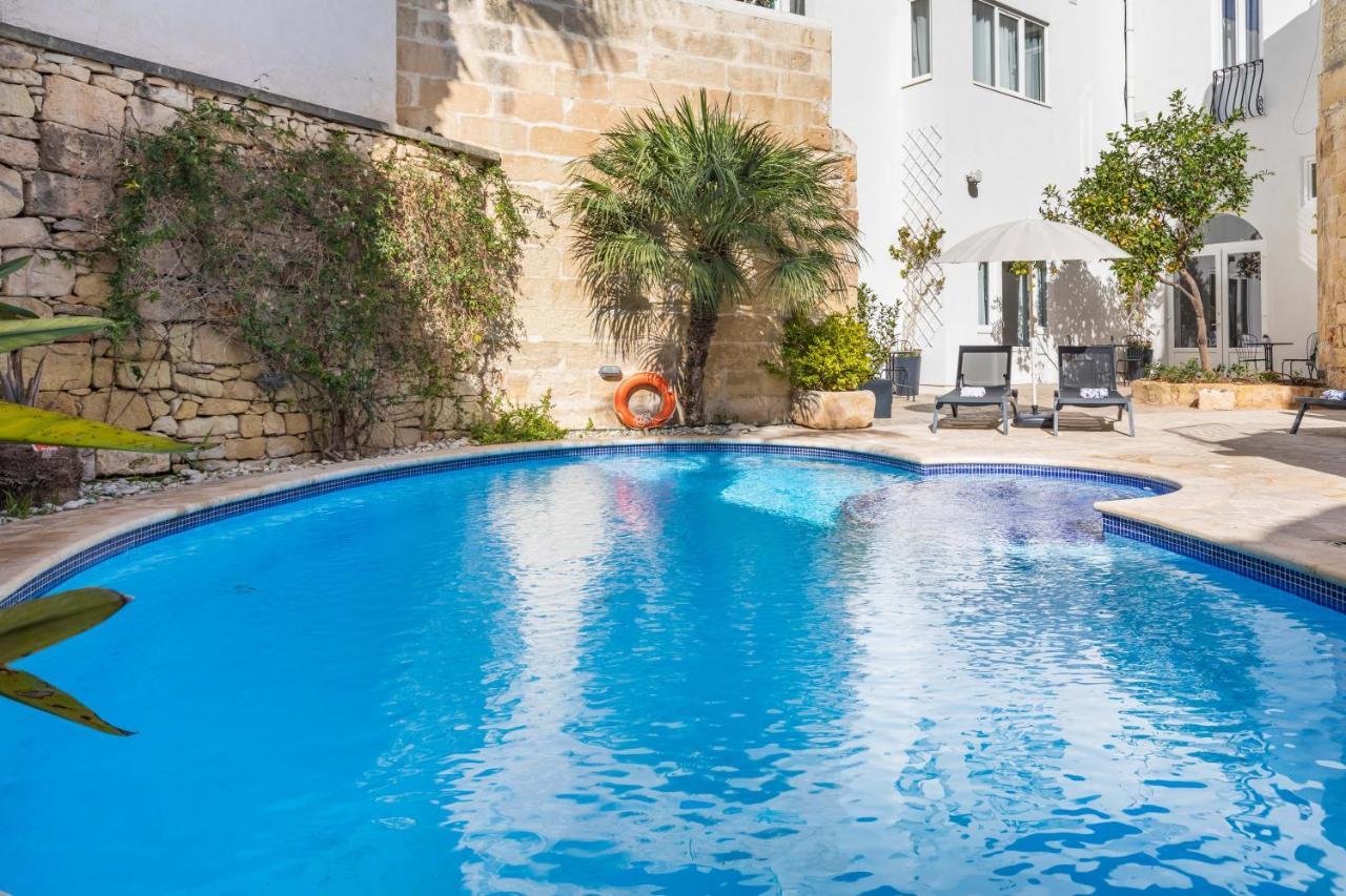 Mosta Dome B&B Bagian luar foto